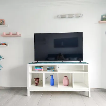 Апартаменты Ocean 99, Stylish With Pool In Golf Del Sur, Tenerife *